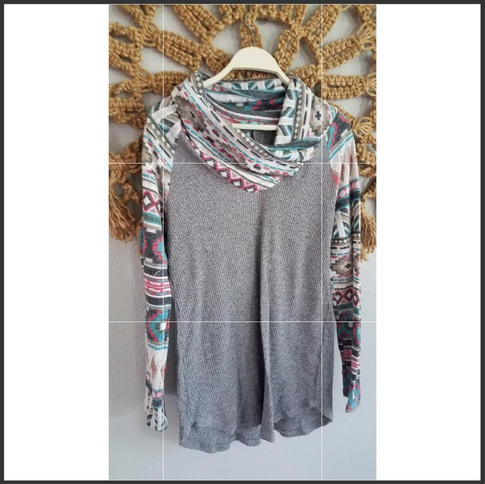 Filly flair cowl neck sweater large